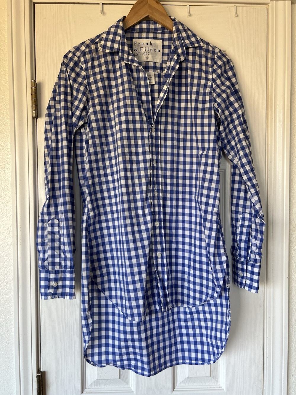 Frank And Eileen Grayson Blue And White Checkered 100% Cotton Top XS